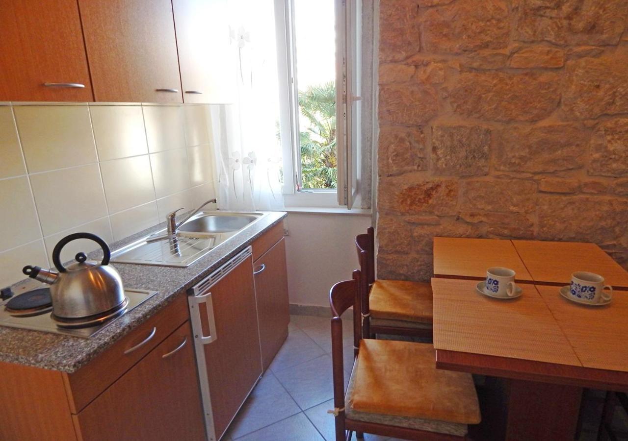 Apartments Moni Спліт Номер фото